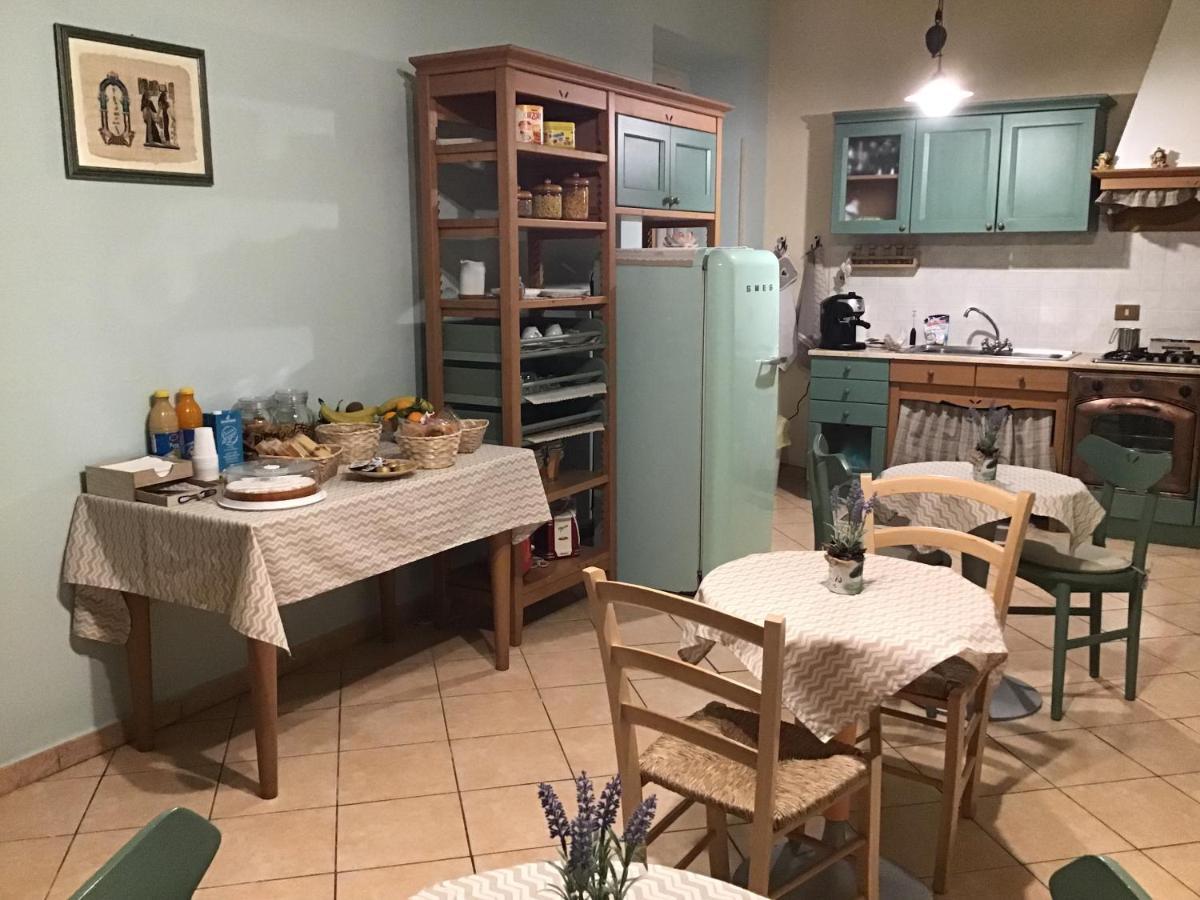 Achirina Bed And Breakfast Cisterna di Latina Exterior foto