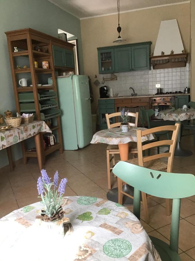 Achirina Bed And Breakfast Cisterna di Latina Exterior foto